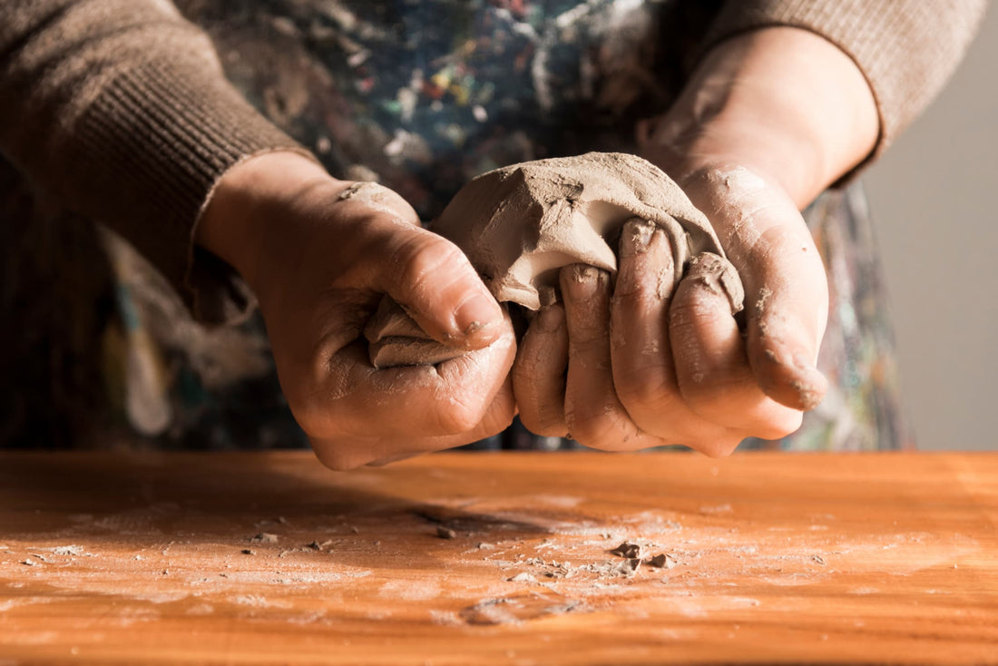 Guida Completa agli Impasti Ceramici: Scopri i Diversi Tipi e le Loro Applicazioni